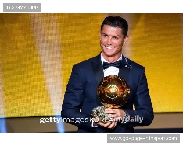 C罗与艺术家合作举办慈善拍卖引发时尚圈关注